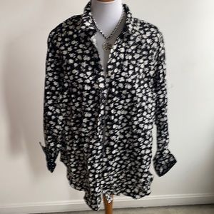 EUC Chaps Button down shirt